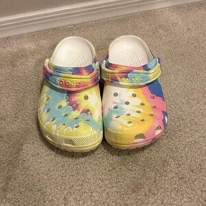 CROCS Women’s Clogs in Tye Die Pastel 9
